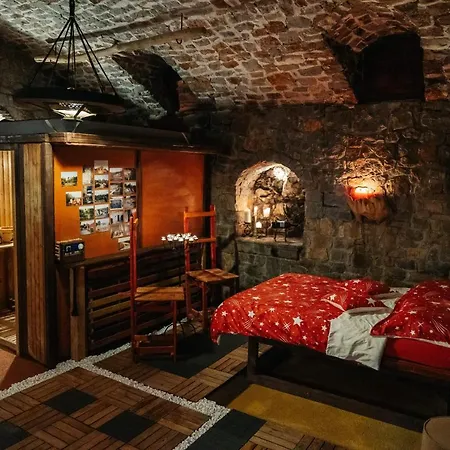 Krasberry Jezev Brlog Κατάλυμα σε φάρμα Komen