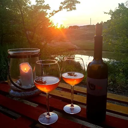 Alloggio per agriturismo Krasberry Jezev Brlog Komen