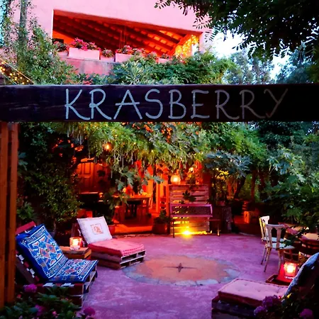 Agroturismo Krasberry Jezev Brlog Komen