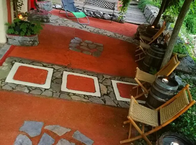 Alojamento de Turismo Rural Krasberry Jezev Brlog *