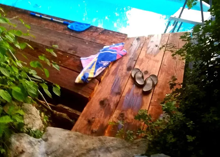 Alojamento de Turismo Rural Krasberry Jezev Brlog *